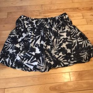 SALE 🍀2 for $20 Joe Fresh Skirt size XL